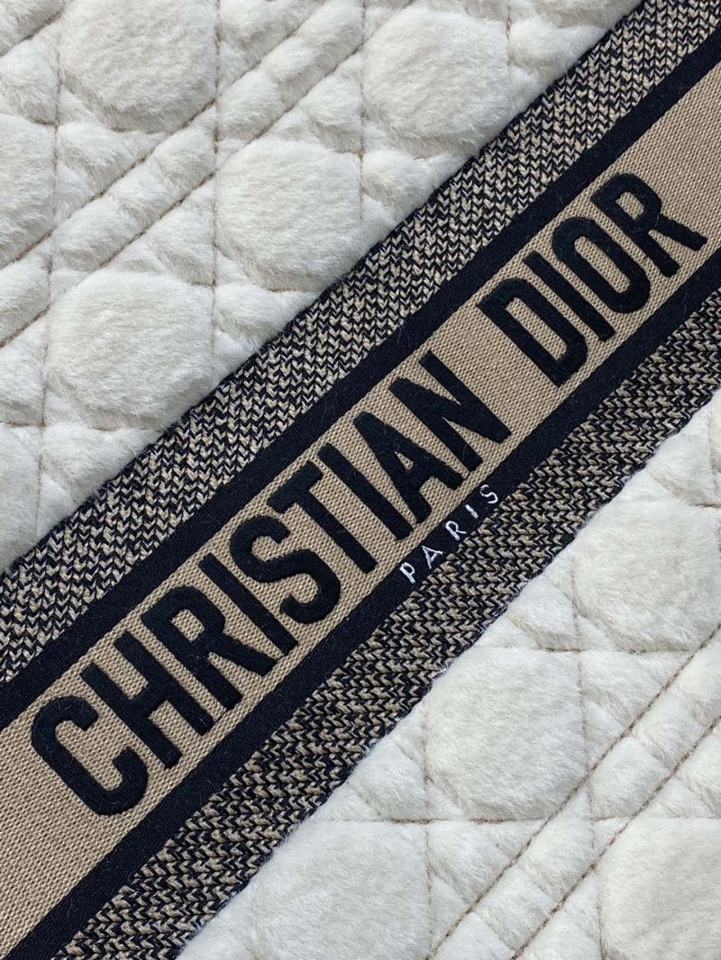 Christian Dior Shopping Bags